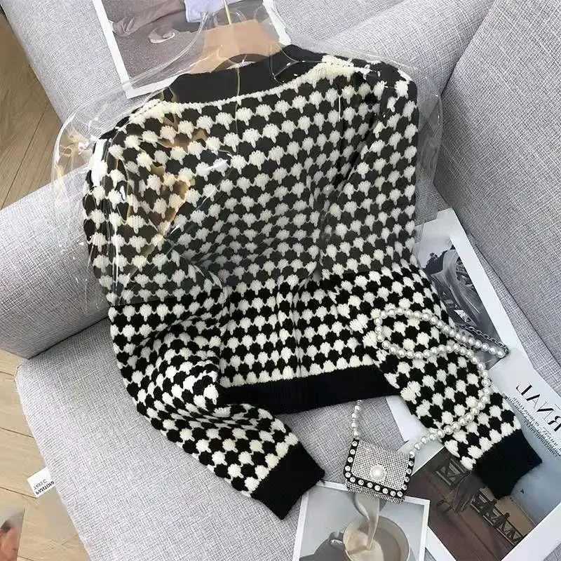 Womens Korean fashion long-sleeved knit sweater cardigans outwear coat butterfly knitting all-match fashion M260306
