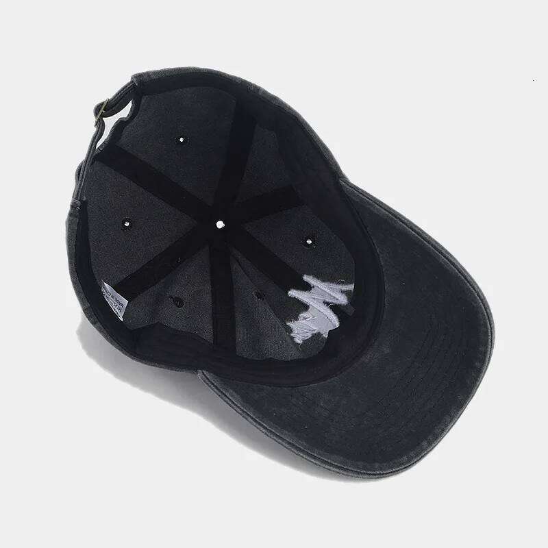 Mr Mrs Baseball Caps Men Women Hats Bride and Groom Cap Gifts The Couple Wedding Favors for Lovers Y260304