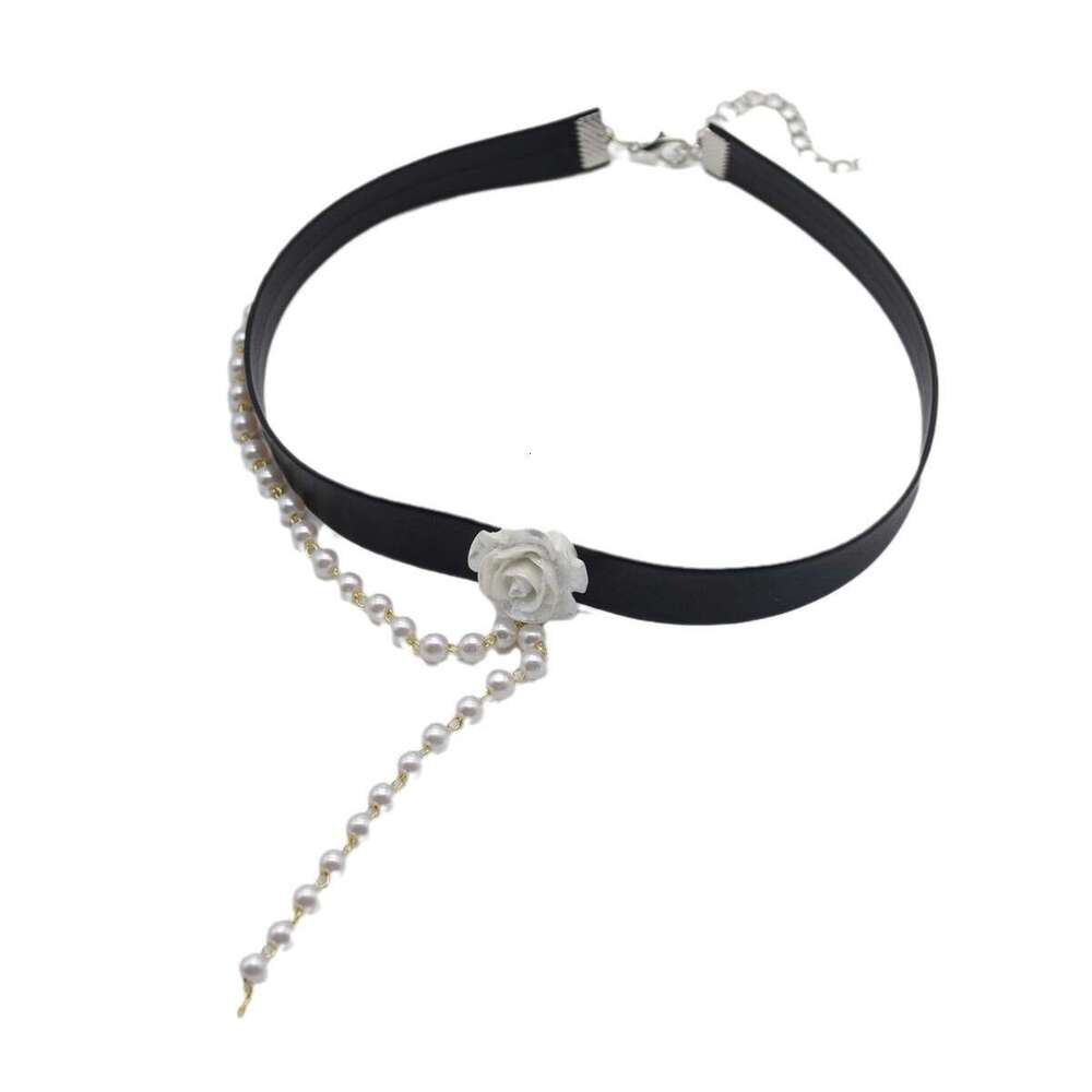 Rose flower pearl choker black collarbone fashion high-end chain neckband neck necklace accessory for women