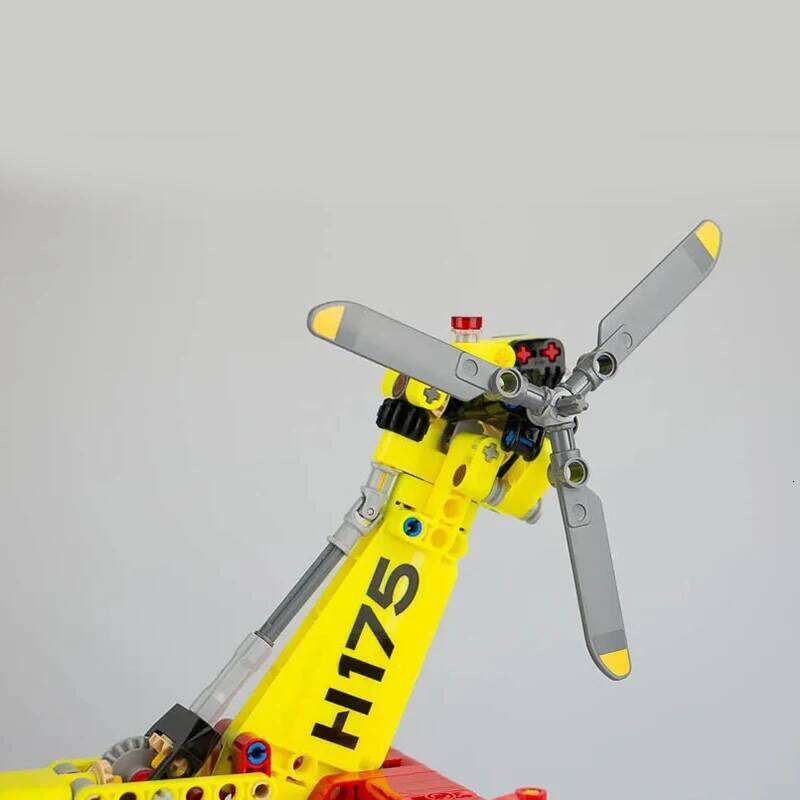 2001PCS Airbus H175 Rescue Technical Helicopter Building Blocks with Motor Set MOC Construction Bricks Toys Gift For Adult Z260305