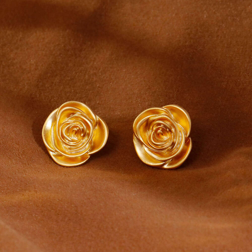 Vintage Hong Kong-style Matte Rose Flower For Women Versatile Earrings And Accessories