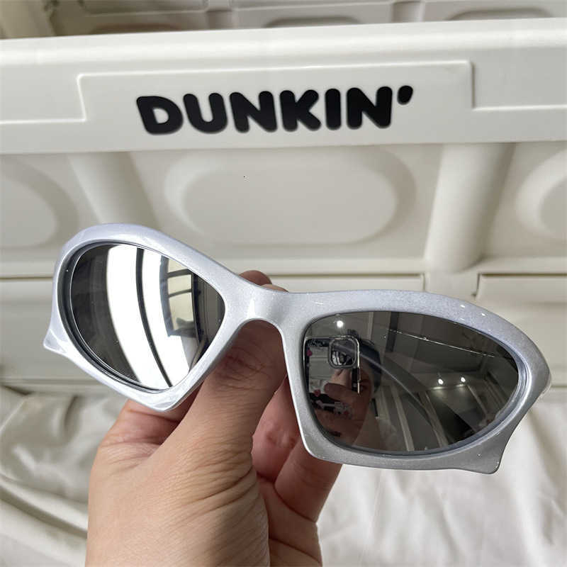 Outdoor Cycling Metallic Mercury High-End Sunglasses for Women with Square and Round Faces Slimming Sports Mountaineering Skiing Sunglasses S260304