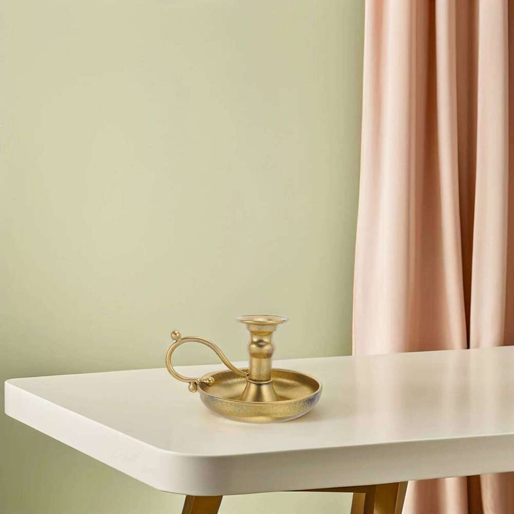 Metal Taper Holder Vintage Chamberstick with Handle Farmhouse Rustic Decor for Table Centerpiece Christmas Decoration XJ260305