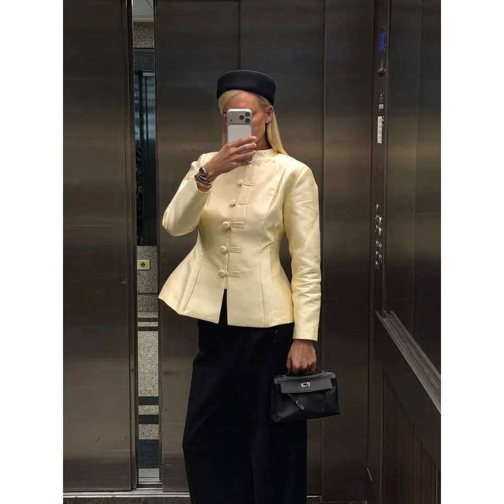Elegant Satin Knot Button Short Coat Women Full Sleeve Waist Cinching Single Breasted Jacket 2026 Lady Spring Commute Outerwear Asia Size