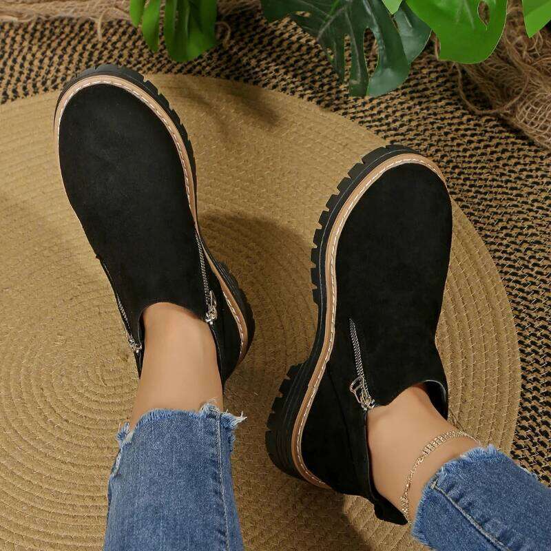 2025 New Women's Thick Bottom Anti slip Wear resistant Short Fashionable Comfortable and Casual Fashion Boots