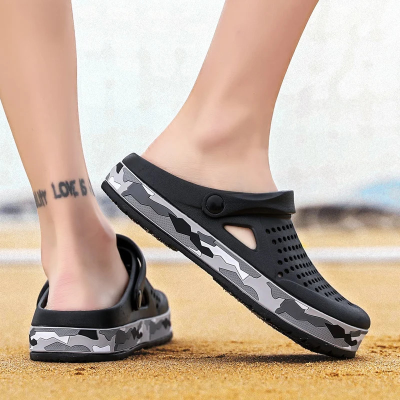 Mens summer casual hole shoes non slip lightweight breathable Two wearing mens sandals fashion comfort beach shoes slippers 260304