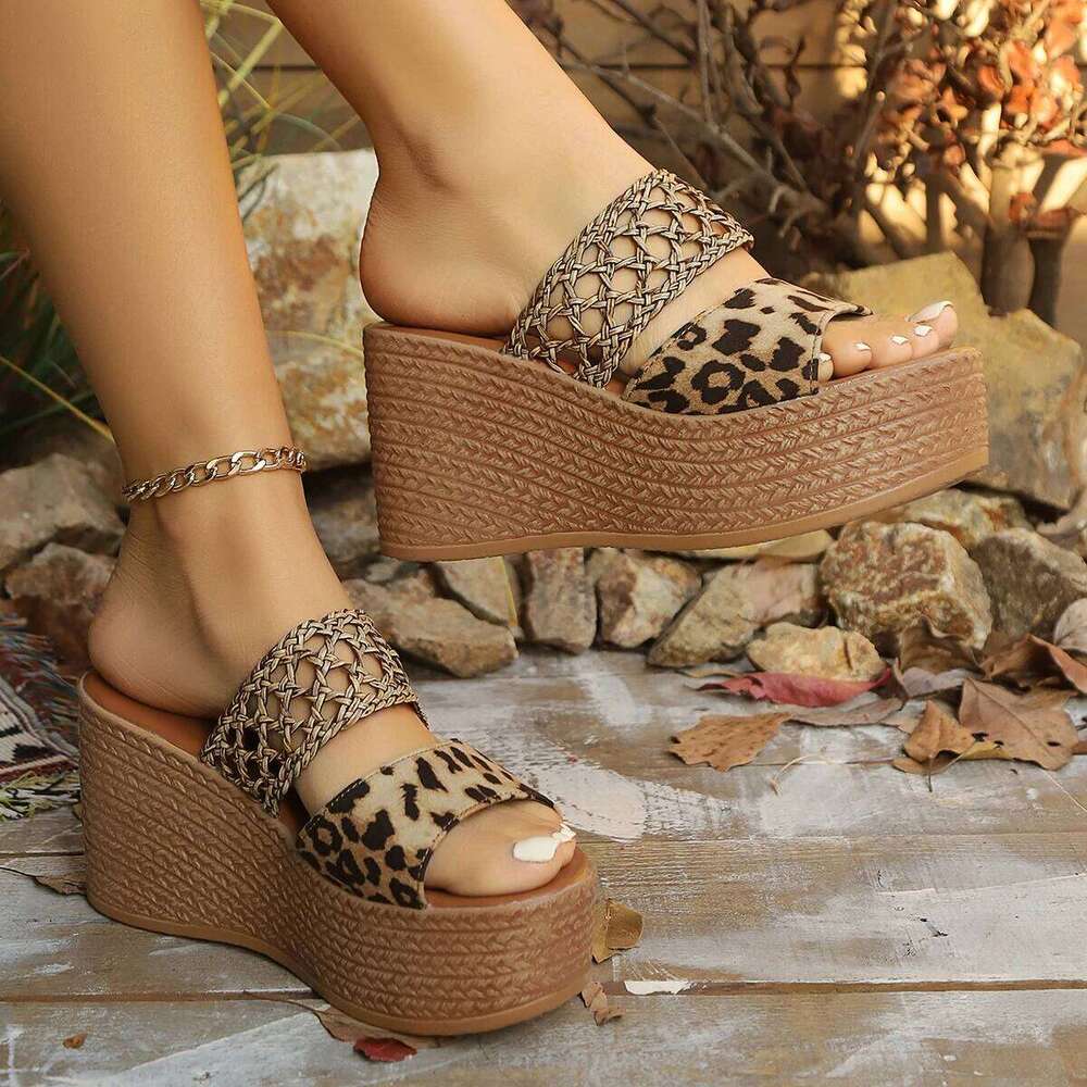 Wedges Women Platform Slippers Leopard High Heels Shoes Sandals Woman 2025 Trend Bohemian Flip Flops Fashion Slides Pumps