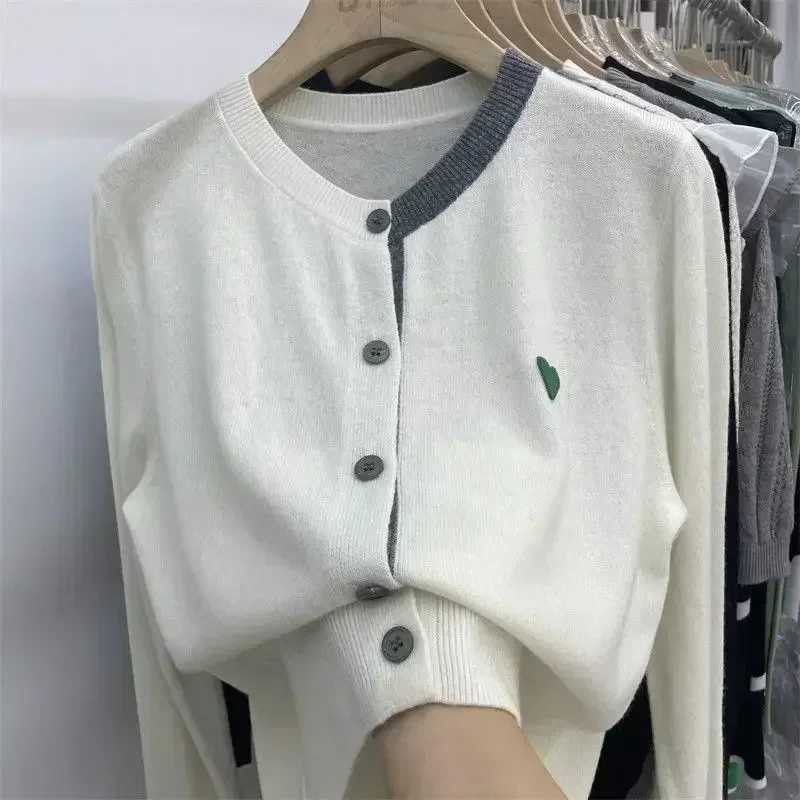 Academic Style Gray Cardigan Crochet Knit w/ Heart Green Buttons Autumn Basic Outerwear Open Front Sweater for Women M260306