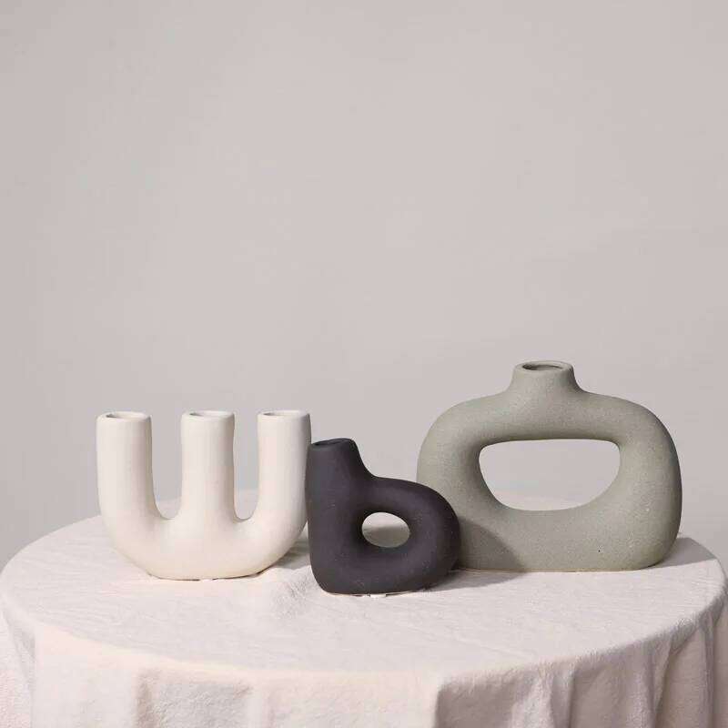 Ceramic Candle Holder Flower Vase Candlestick Candelabrum Geometric Hollow Floral Art Decorations Home Decoration Accessories XJ260305