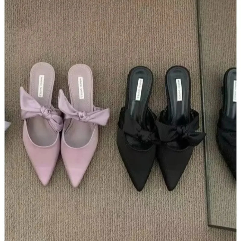 Satin Bowknot Pointed Toe Half Slippers Women Summer French Elegan Mules Slip on Low Heel Closed Toe Slippers Zapatos De Mujer 260303