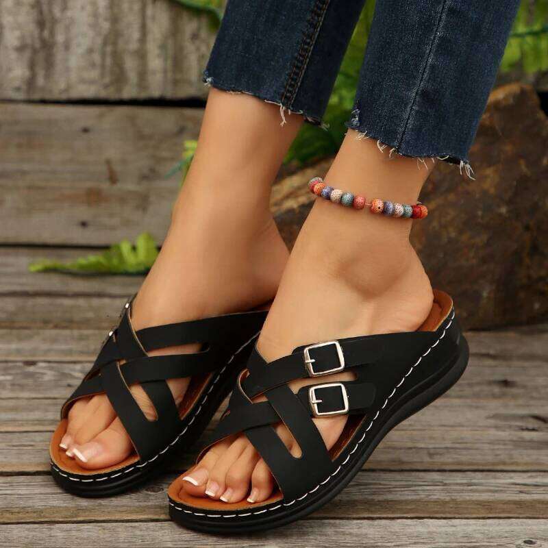 2026 New Women's Double Buckle Design Fashionable Hollow Leisure Beach Color blocked Sandals