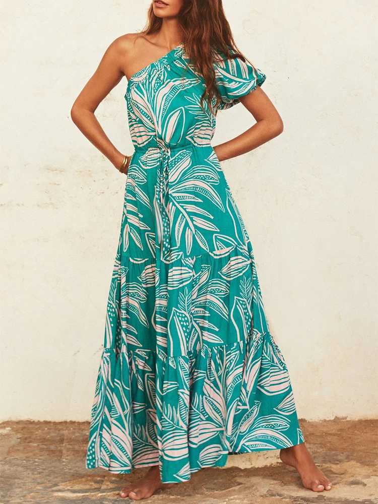 Casual floral sloping shoulder womens comfortable dress for daily vacation style 2026 spring/summer new dress X260306