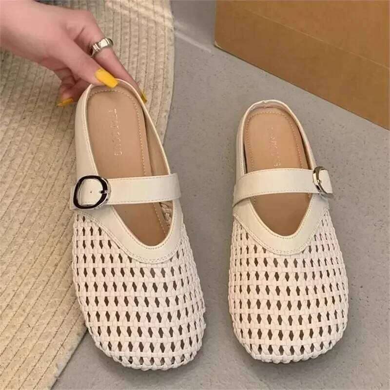 2025 New Baotou Half Slippers Mesh Hollow Breathable Comfortable Soft Bottom Women's Casual Sandals Woven Flat Shoes