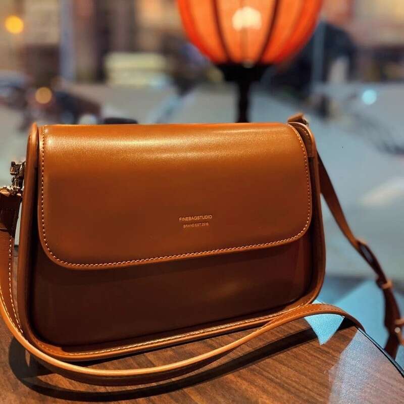 2026 New Retro Single Shoulder Small Square Women, Niche Design Versatile Commuter Crossbody Bag For Women
