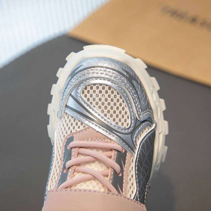 Spring Sport For Children Trend Fashion Teenager Kid's Sneakers Soft-soled Anti-slippery Boy's Girl's Running Shoes 26Y0304