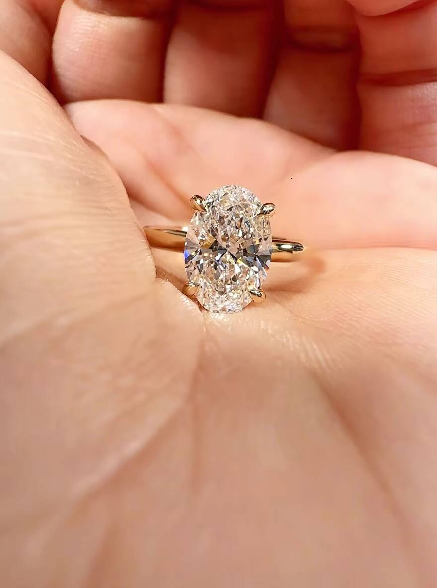 IGI Certified Lab-Grown Diamond Ring 18K Solid Gold Oval Shape Four-Prong Womens Wedding Ring