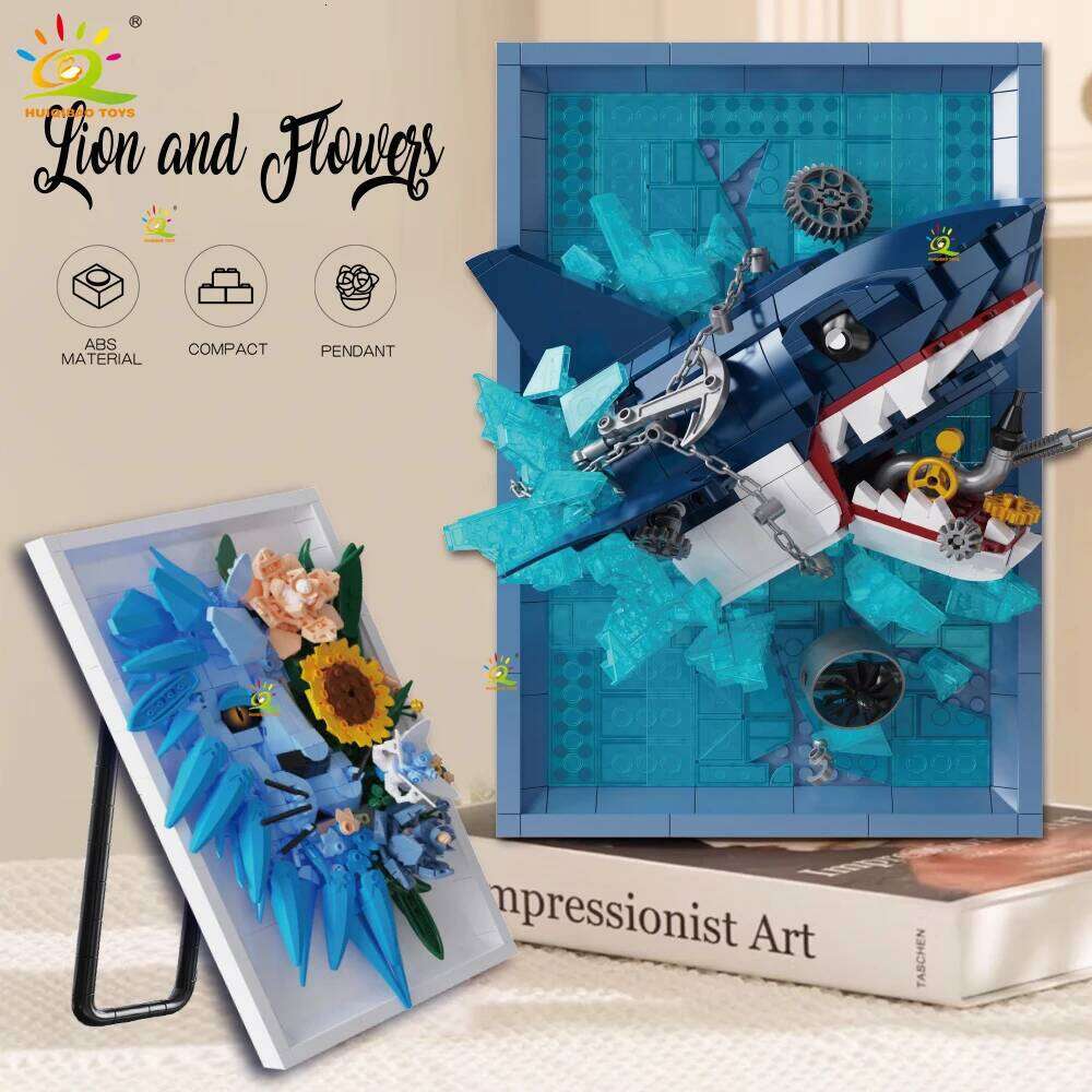 HUIQIBAO MOC Lion Leopard Shark with flower Building Blocks Animal model Hanging wall Brick Toy set display stand Home Decor. Z260306