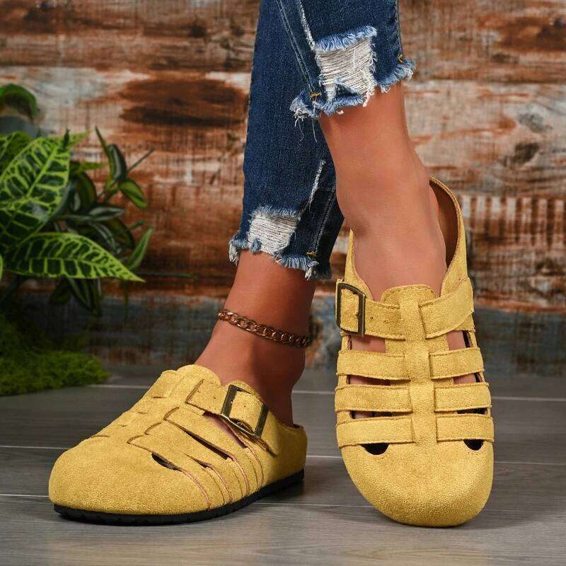 2026 New Fashionable Retro Classic Women's Soft soled Non slip Flat Shoes Comfortable Versatile Sandals