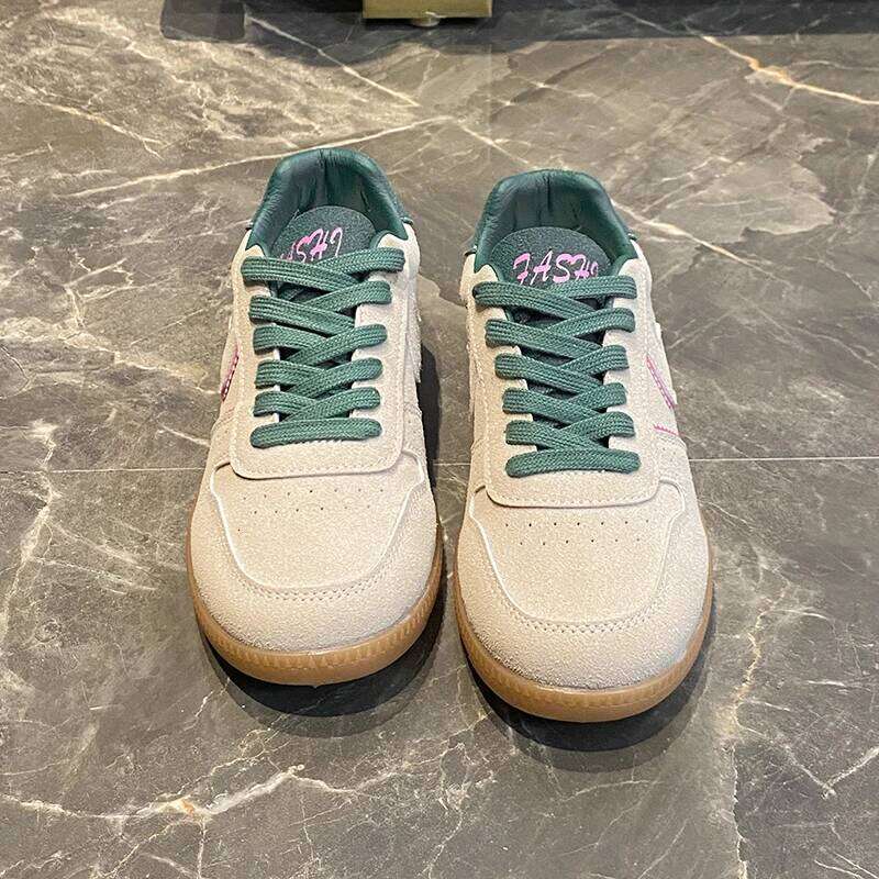 2026 Spring and Autumn New Women's Casual Sports Fashion Color blocked Lace up Running Outdoor Flat Shoes