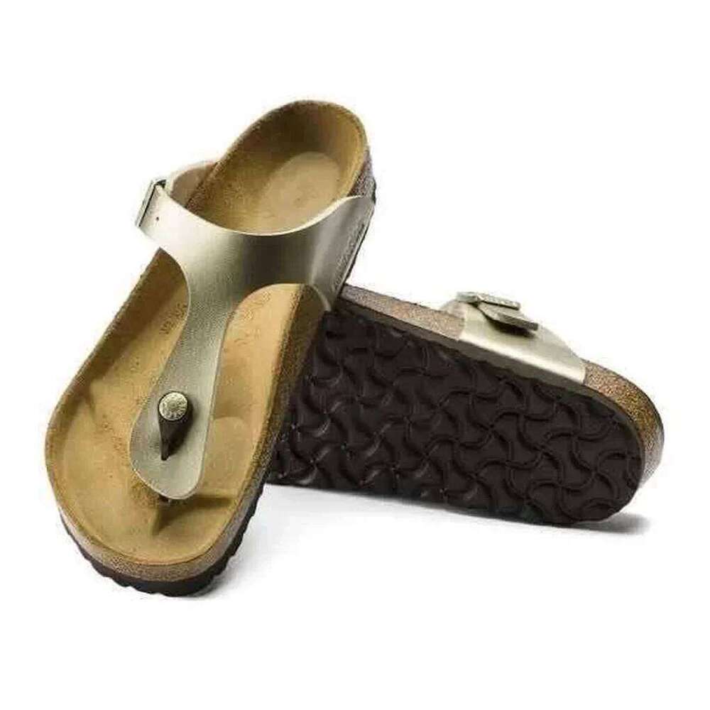 2025 Summer Cork Outdoor Flip Flops Slippers Couple Beach Sandals Shoes for Women