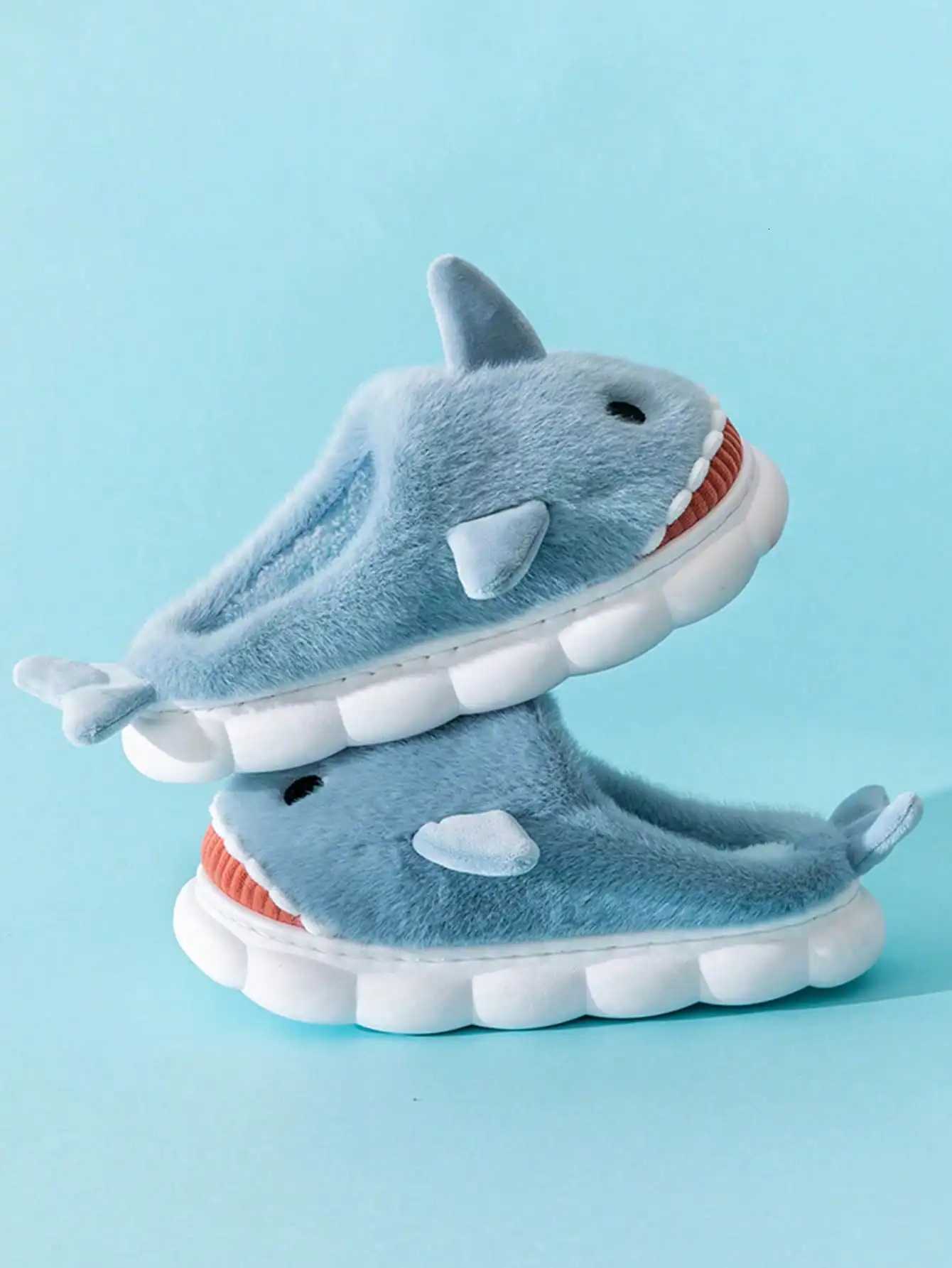 Mens Home Slippers Autumn and Winter New Interesting Cartoon Shark Plaid Cotton Slippers S260305