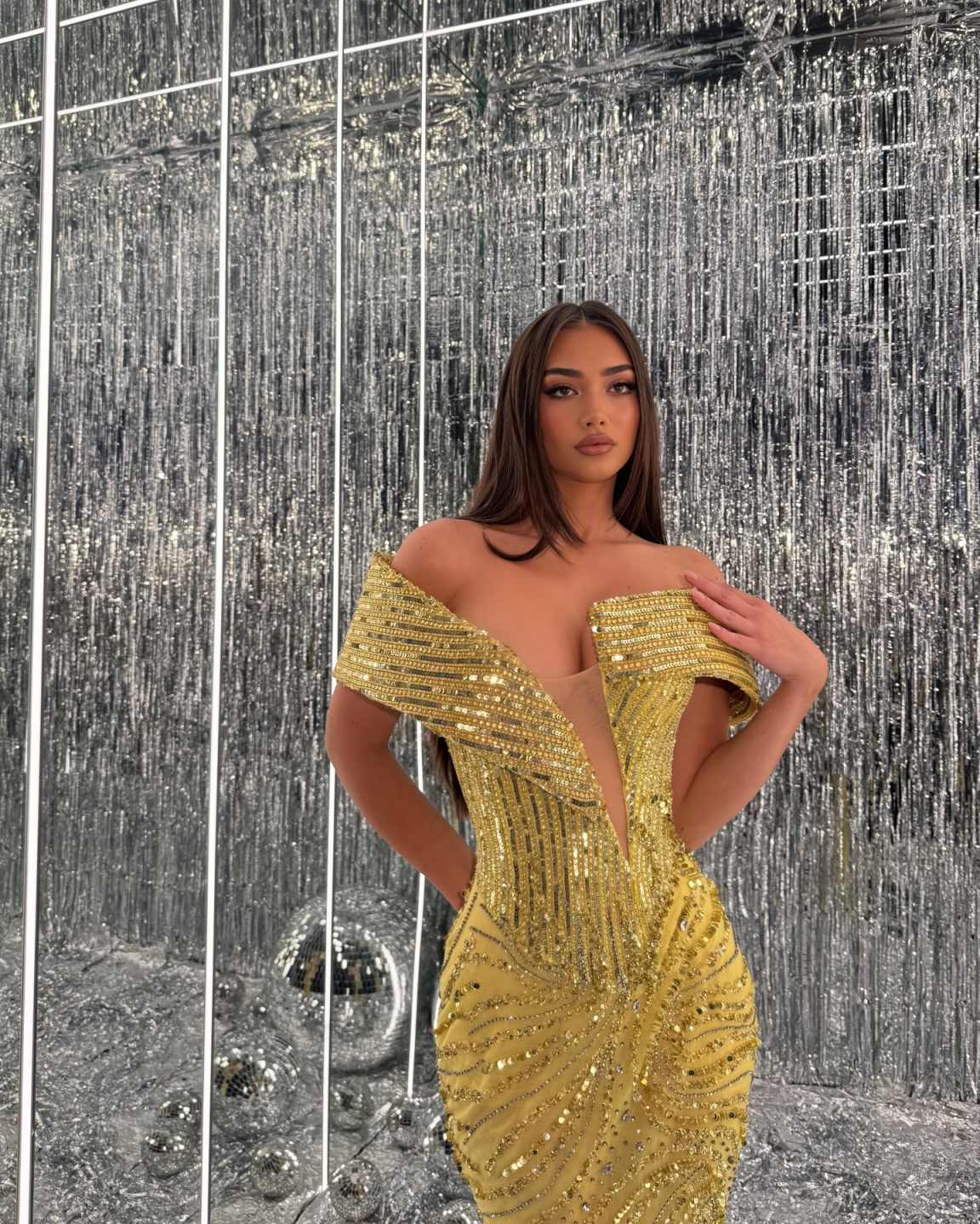 Bling Evening Dresses Mermaid Off Shoulder Sequins Prom Dresses Backless Celebrity Party Gown Customized Vestido De Novia