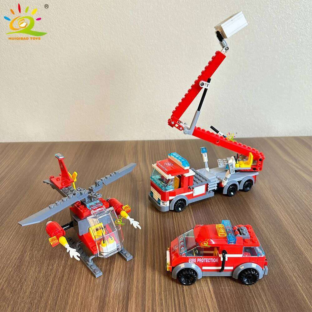 HUIQIBAO 756pcs Station with Helicopter Model Building Blocks Fire Truck Firefighter Bricks City DIY Toys For Children Gift Z260306