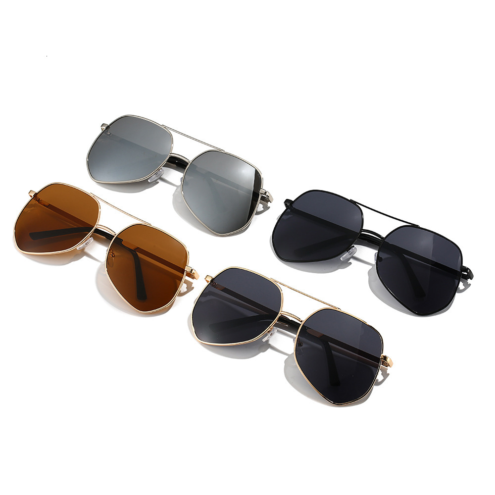 New Square Pilot Thin Metal Frame Outdoor Anti-UV High-end Driving Sunglasses