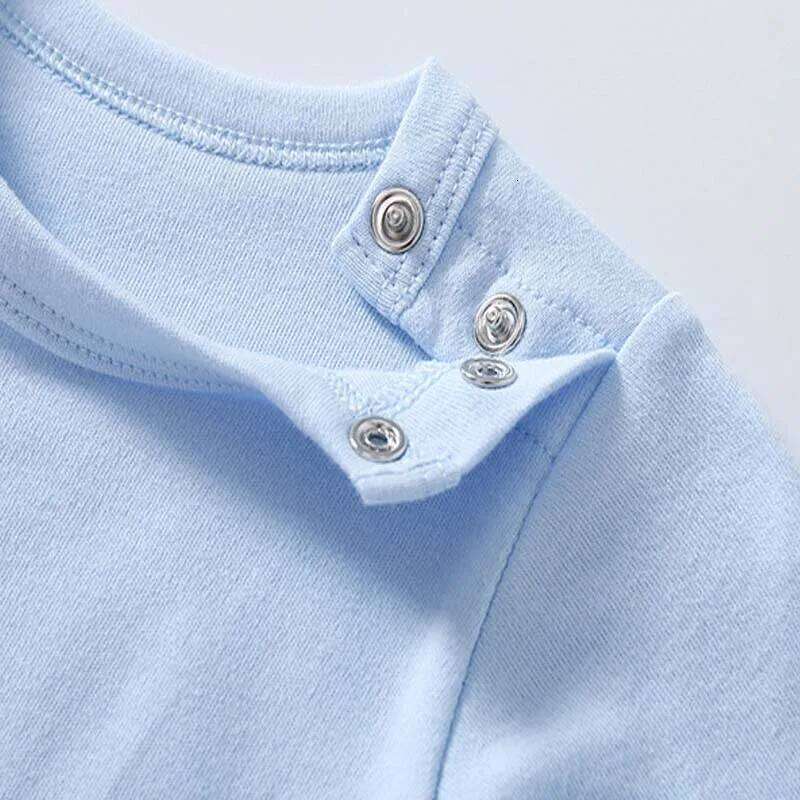 Baby Clothing Jumpsuits 0 To 6 Months Cotton Long Sleeves Solid Color Footless Button-up Onesies Newborn Boy Girl Outfits Z260306