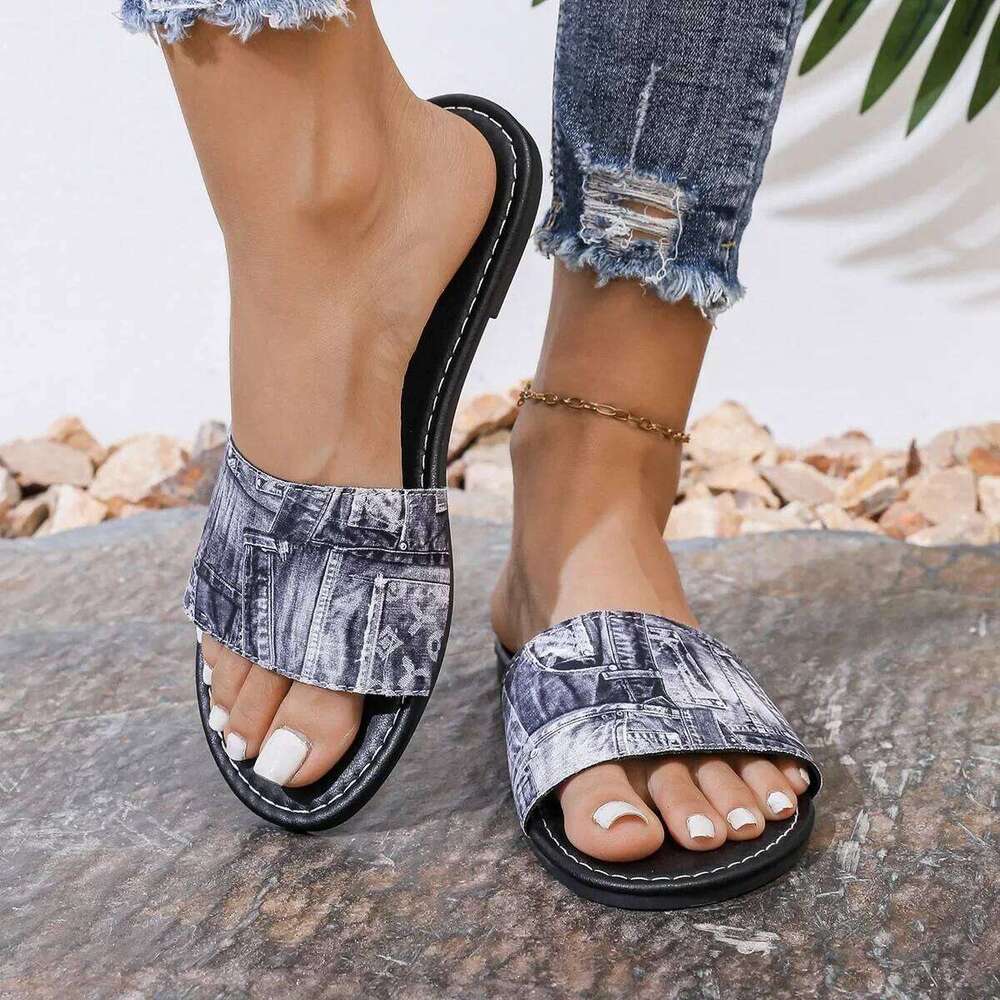 Casual Denim Slippers for Women 2025 Fashionable Non-Slip Wear-Resistant Soft Bottom Comfortable Flat Heel Sandals