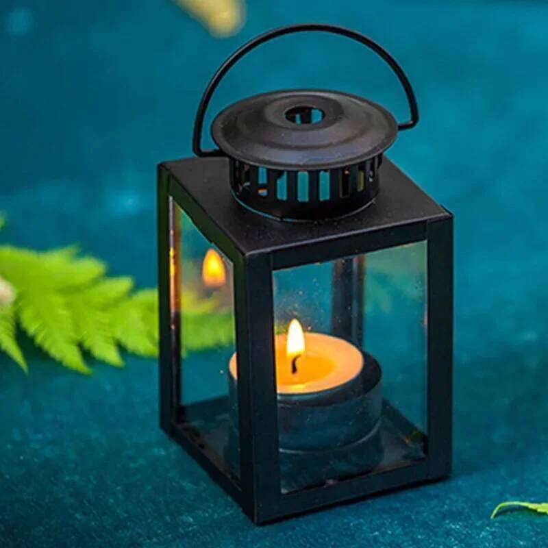 1PC Retro Romantic Lantern Stand Metal Wedding Outdoor Garden Tea Light Creative Hand-held Iron Candle Holder Home Decor XJ260305