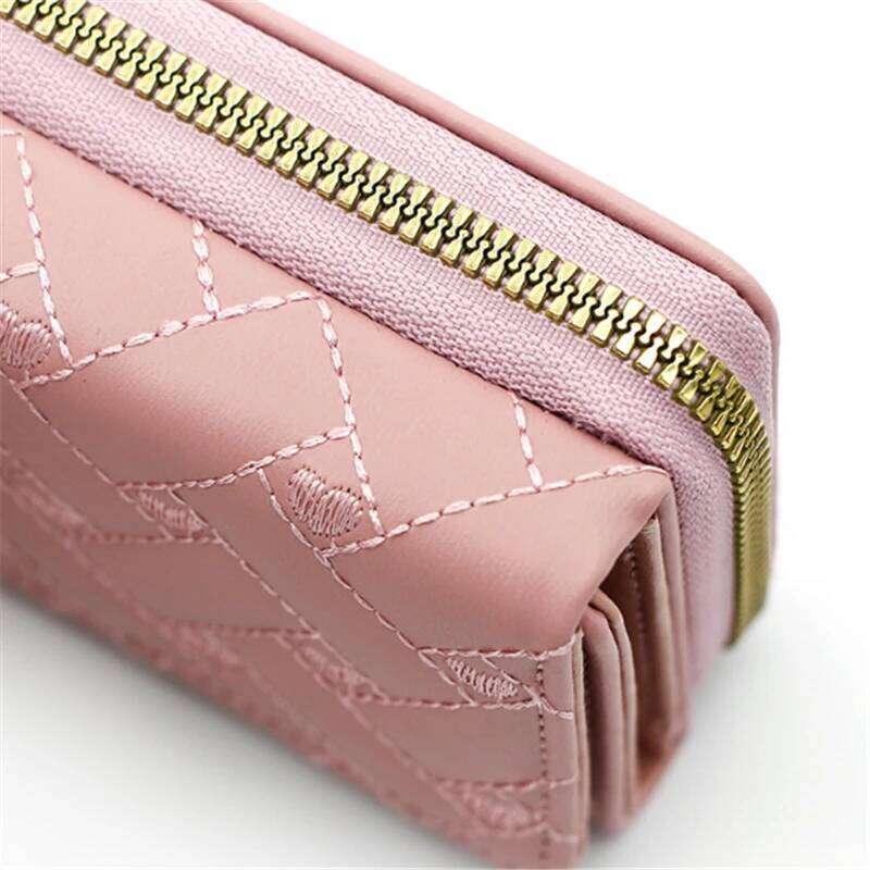 Love Embroidered Short Zero Women's Triple Fold Bag Multi Card Large Capacity Versatile Fashion Wallet C260304
