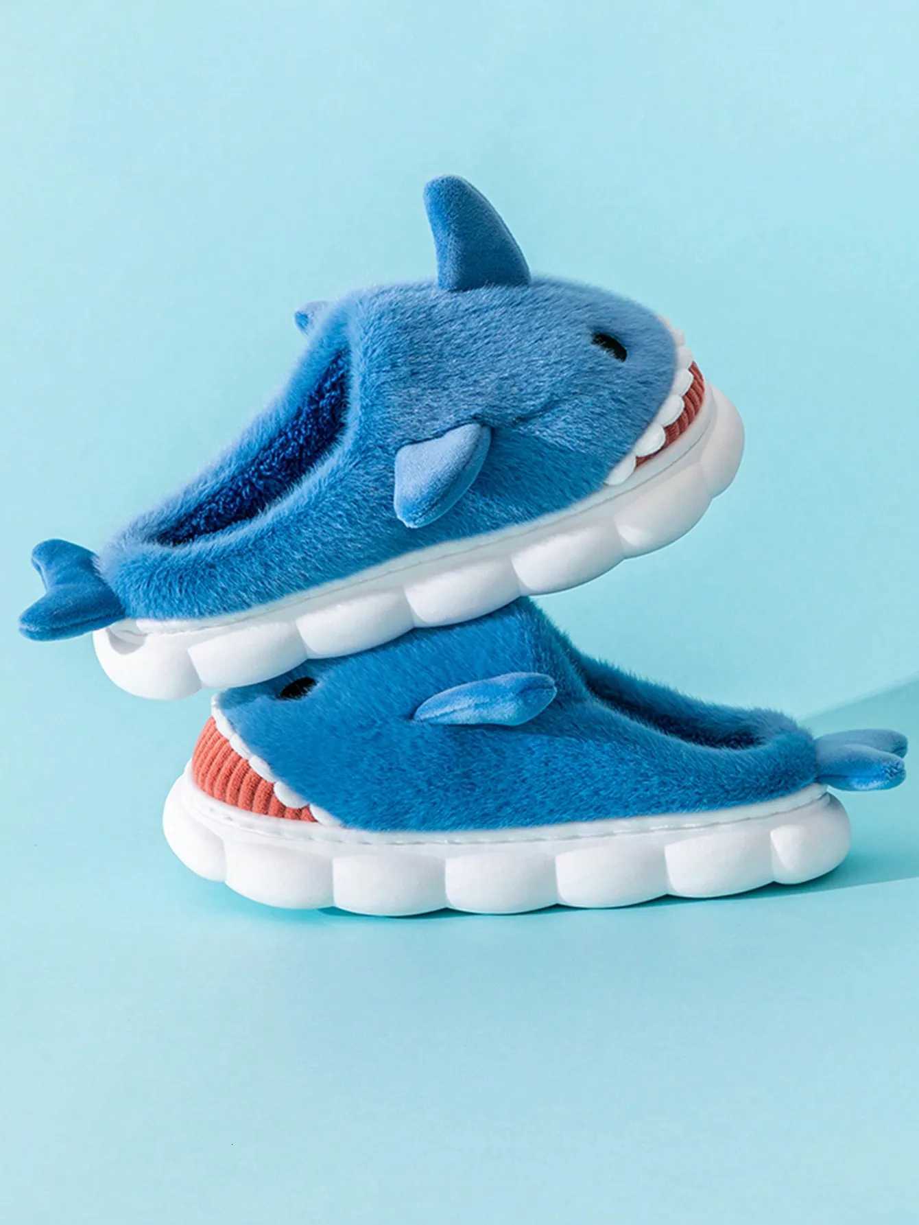 Mens Home Slippers Autumn and Winter New Interesting Cartoon Shark Plaid Cotton Slippers S260305