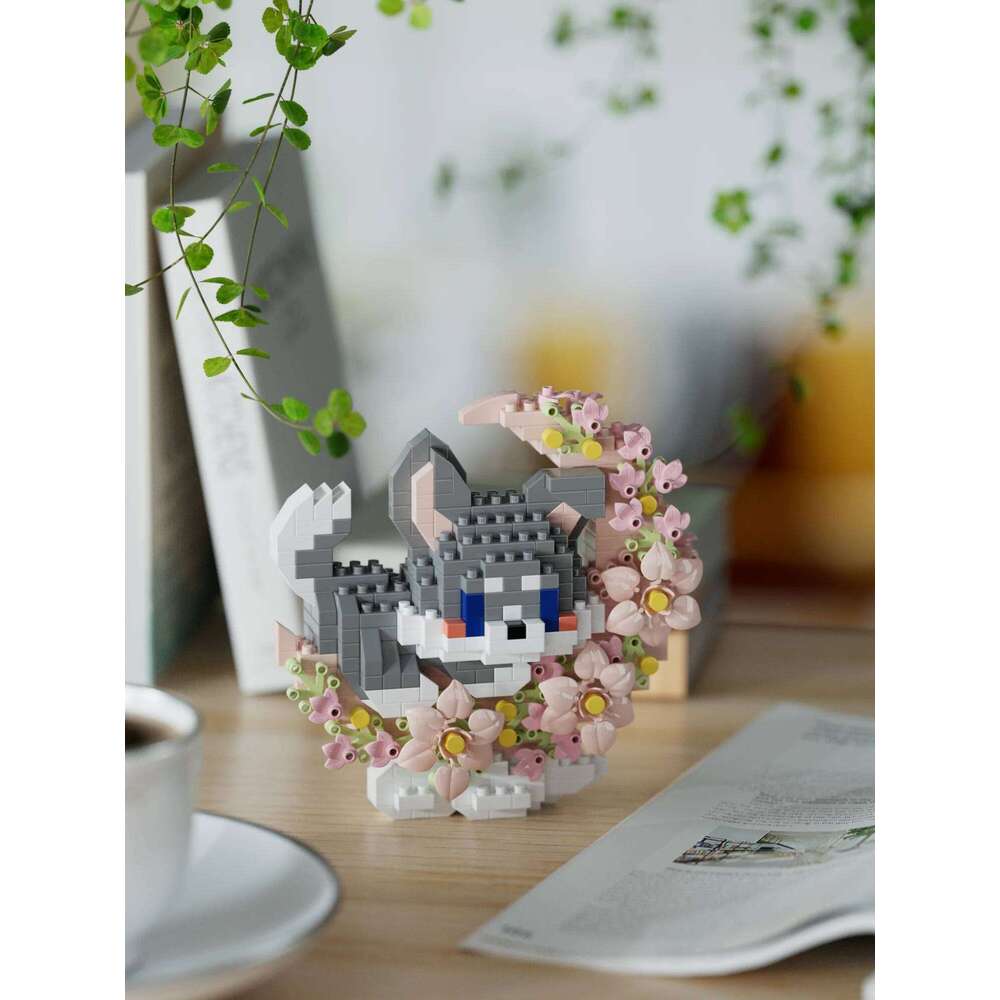 Cute Cartoon Character Floral Wreath Micro Building Bricks Single Piece Mini Block Set DIY Educational Toy for Home Decor Z260305
