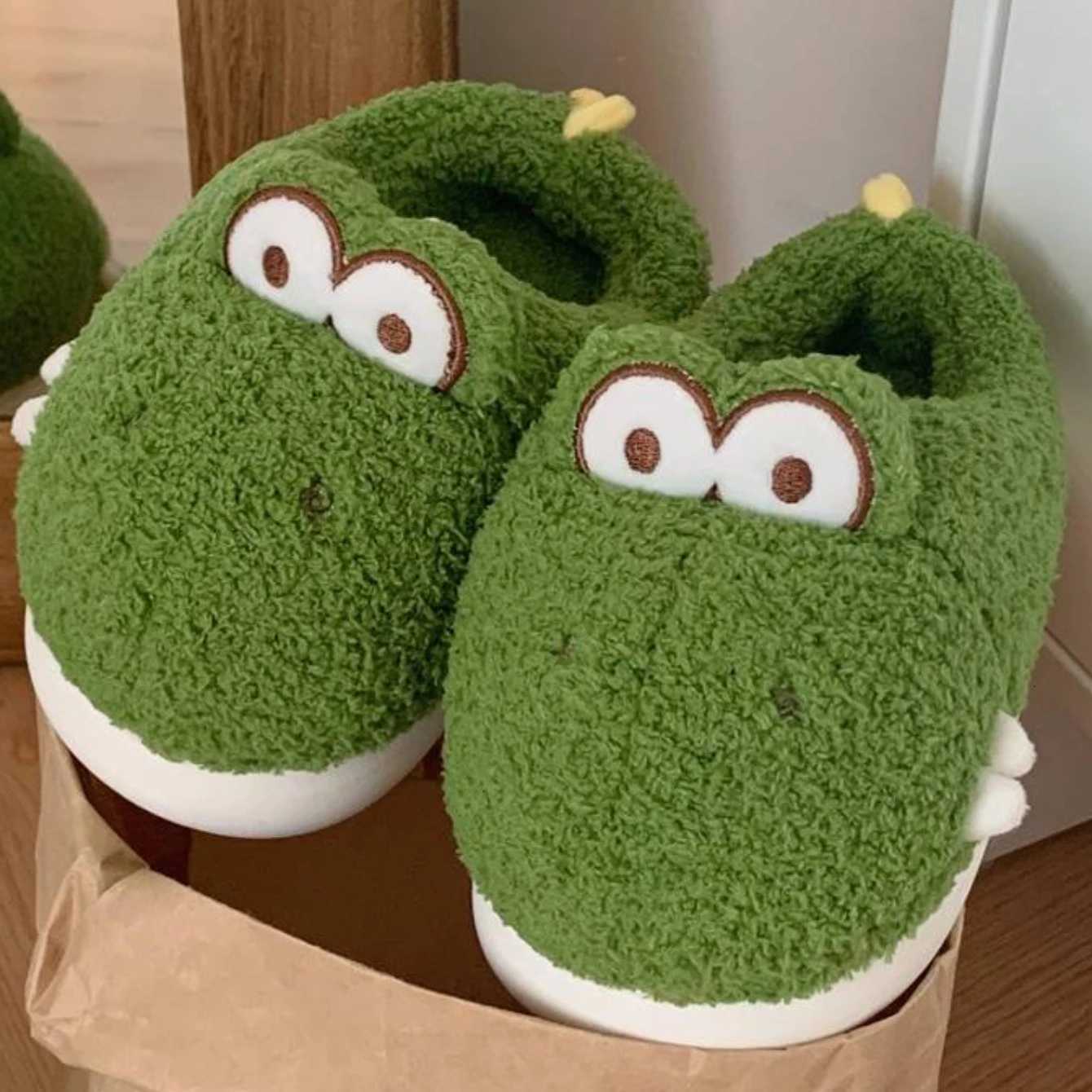Cute Crocodiles Single Band Winter New Women Slipper Soft Heel Platform Fur Warm Indoor Comfortable Home Fluffy Home Slippers S260305