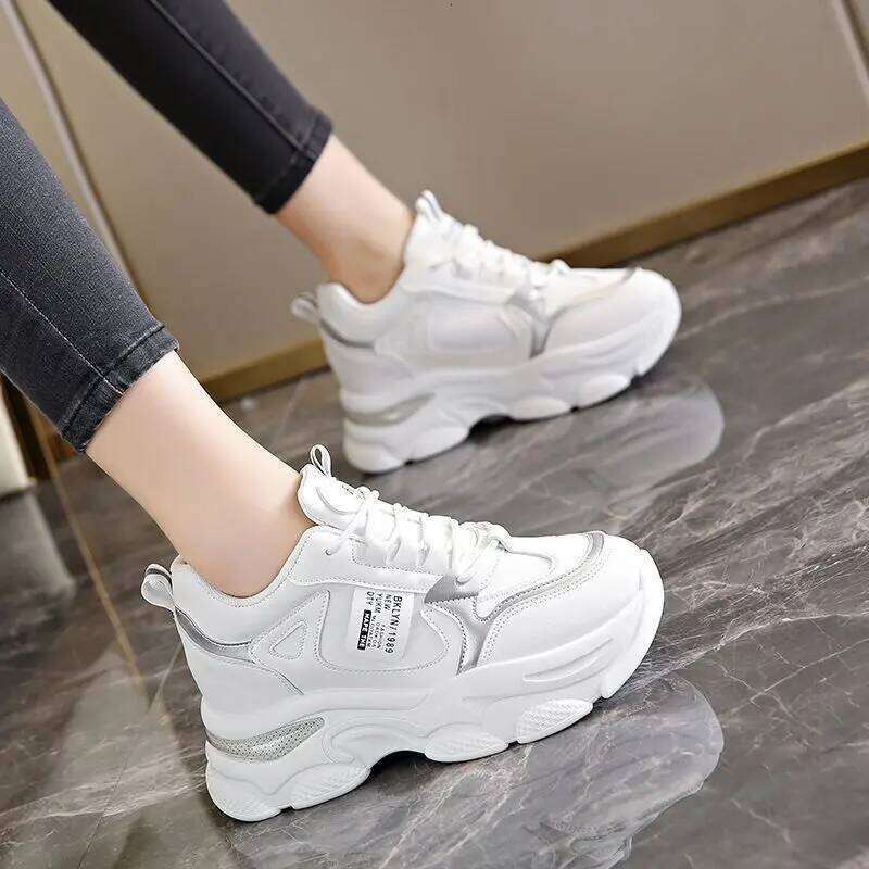 Women Thick Bottom Ultra-light Sneakers New Spring Autumn White Sports Casual Woman Comfort Breathable Running Shoes