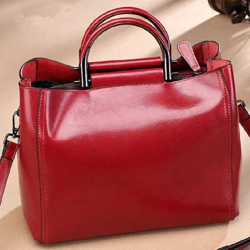 2026 Split Leather Womens Handbag Soft Cowhide shoulder bag for women Commuting Large capacity outdoor crossbody bag tote H260306