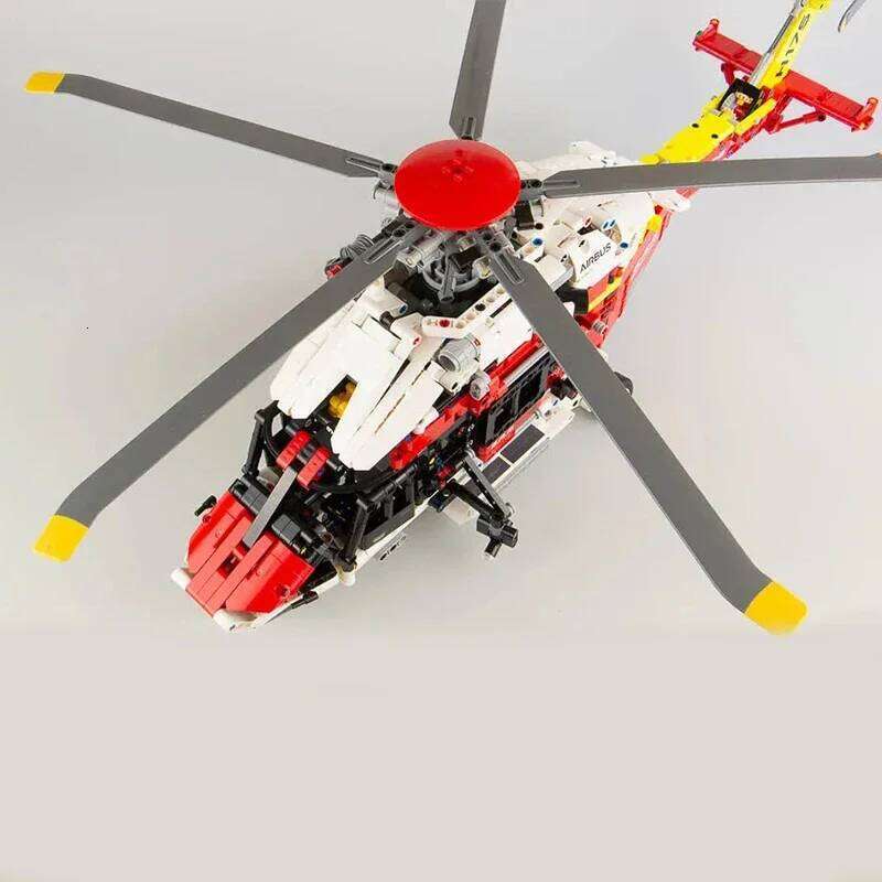 2001PCS Airbus H175 Rescue Technical Helicopter Building Blocks with Motor Set MOC Construction Bricks Toys Gift For Adult Z260305