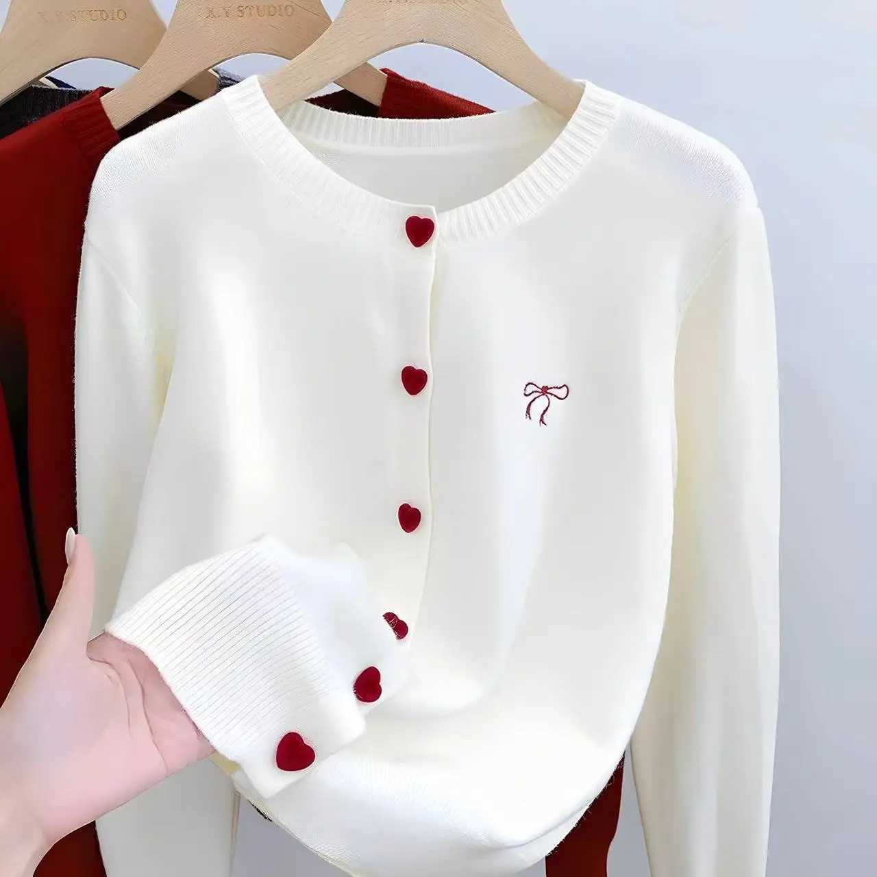 2026 Korean Casual Solid Knitting Tops Women Knitted Cardigan Bow Embroidery O-Neck Single Breasted Heart-shaped Button Sweater M260306