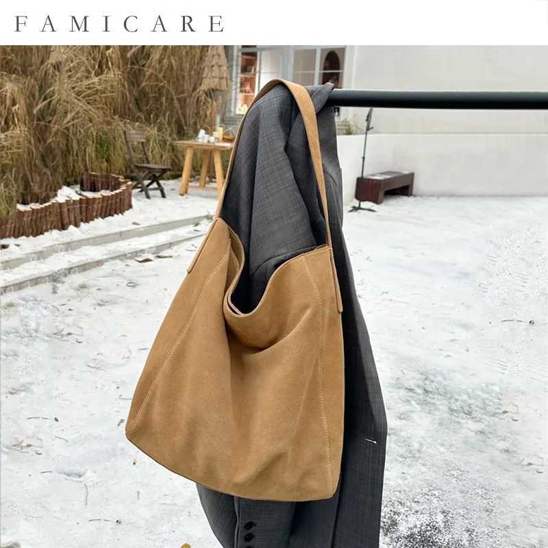 2025 Womens Frosted Leather Tote Bag Large Capacity Soft Suede Bucket Handbag Lady Minimalist Underarm Hobo Shoulder Bag H260306