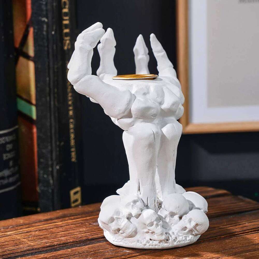 1PC,Halloween party,Halloween resin material retro skull hand decorated candlestick XJ260305