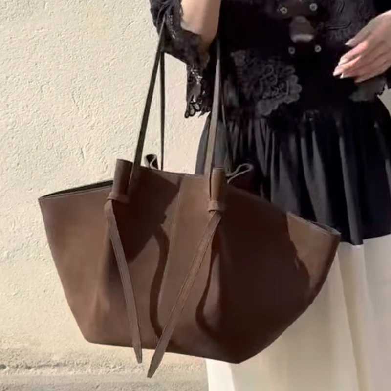 Custom Initials Faux Suede Shopping Tote Bags For Women Designer Handbags Purse 2026 New Large Capacity Underarm Shoulder H260306