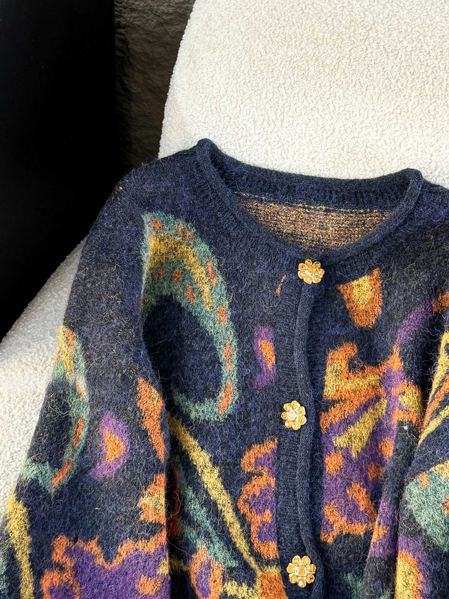 Autumn Retro Sweater Cardigan Women Korean Fashion Thick Metal Embroidery Knitted Gentle Vintage Clothes M260306