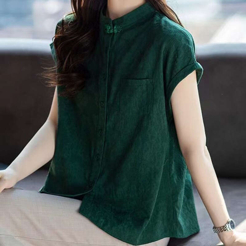 Stand-up Collar Button Cotton Linen Shirt for Women in Summer New Fashionable Age-reducing Top Slim and Short-sleeved Shirt
