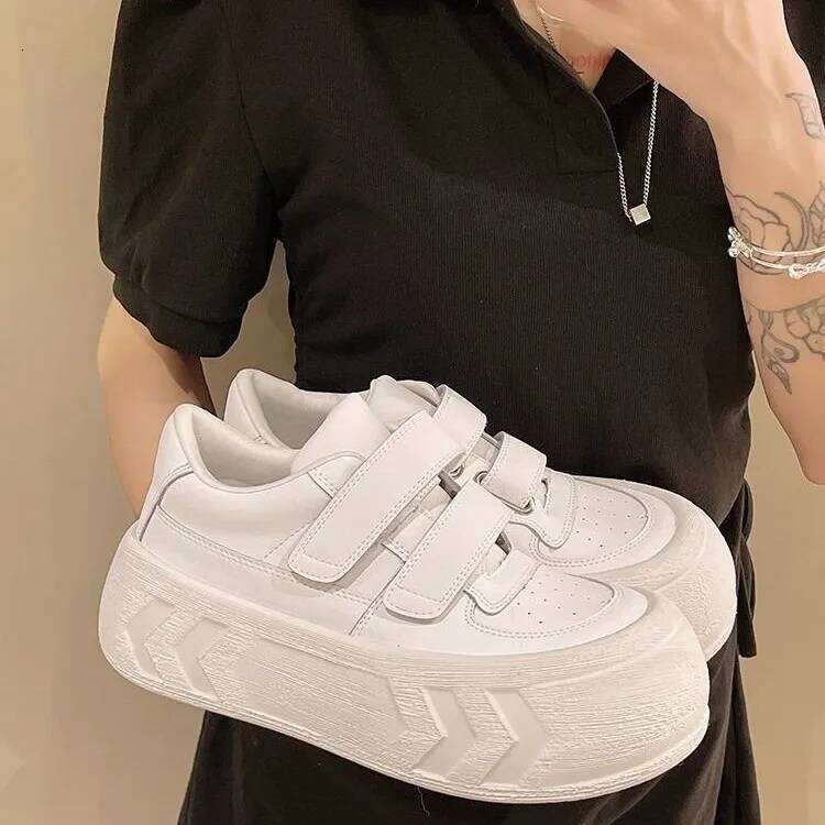Campus Muffin Platform Bread Womens 2025 Spring Autumn New Heightening Versatile Sports And Leisure Board Shoes
