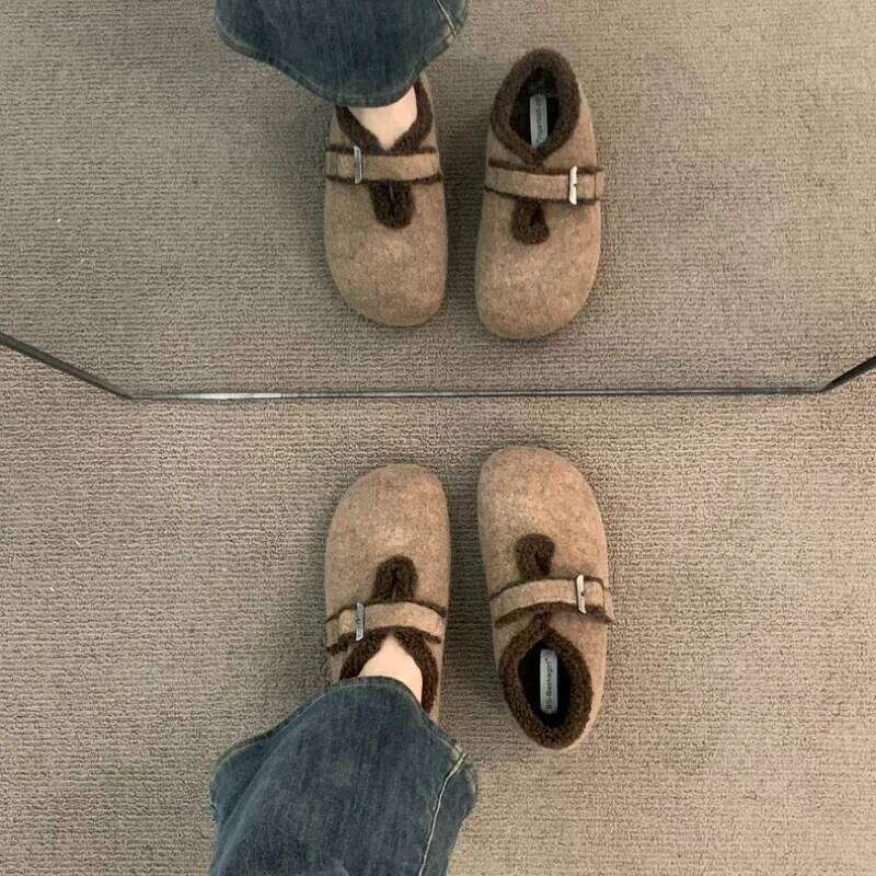2025 Winter New Women's Retro Buckle Warm Flats Loafers Fuzzy Comfort Casual Shoes