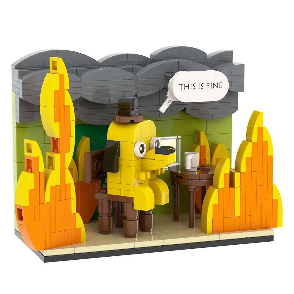 MOC This is Fine Building Block Kit Cartoon Fire Vignette Hound Dog Animal Brick Model Toy For Children Gifts Z260305