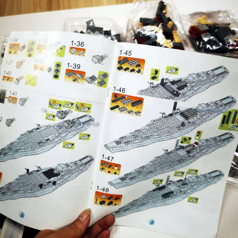 Woma Building Blocks World War II Battleship Bismarck 548PCS For 6-9 years old boys christmas gift 48CM long Z260306