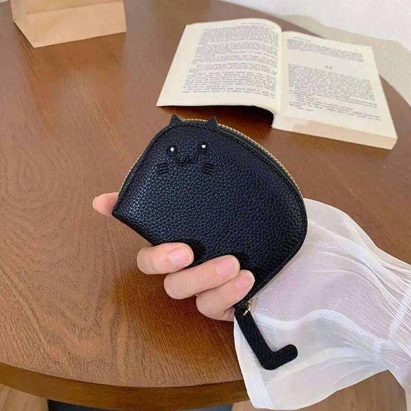 28GD Ergonomic Cartoon Coin Holder PU Card Case With Plenty Of Room For Essential C260304