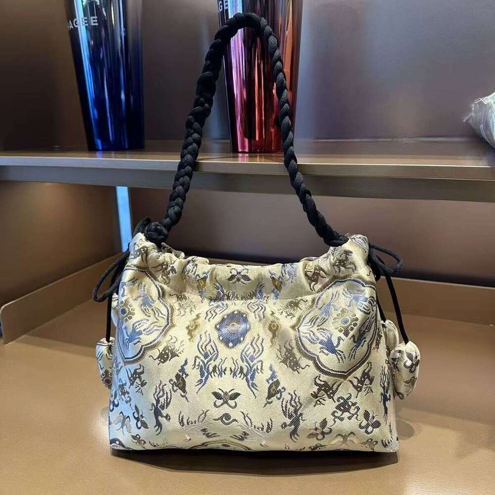 Tote Ruyi Cloud Dragon Scale Pattern New Chinese Retro High Value Handheld Crossbody Bag Phone National Style